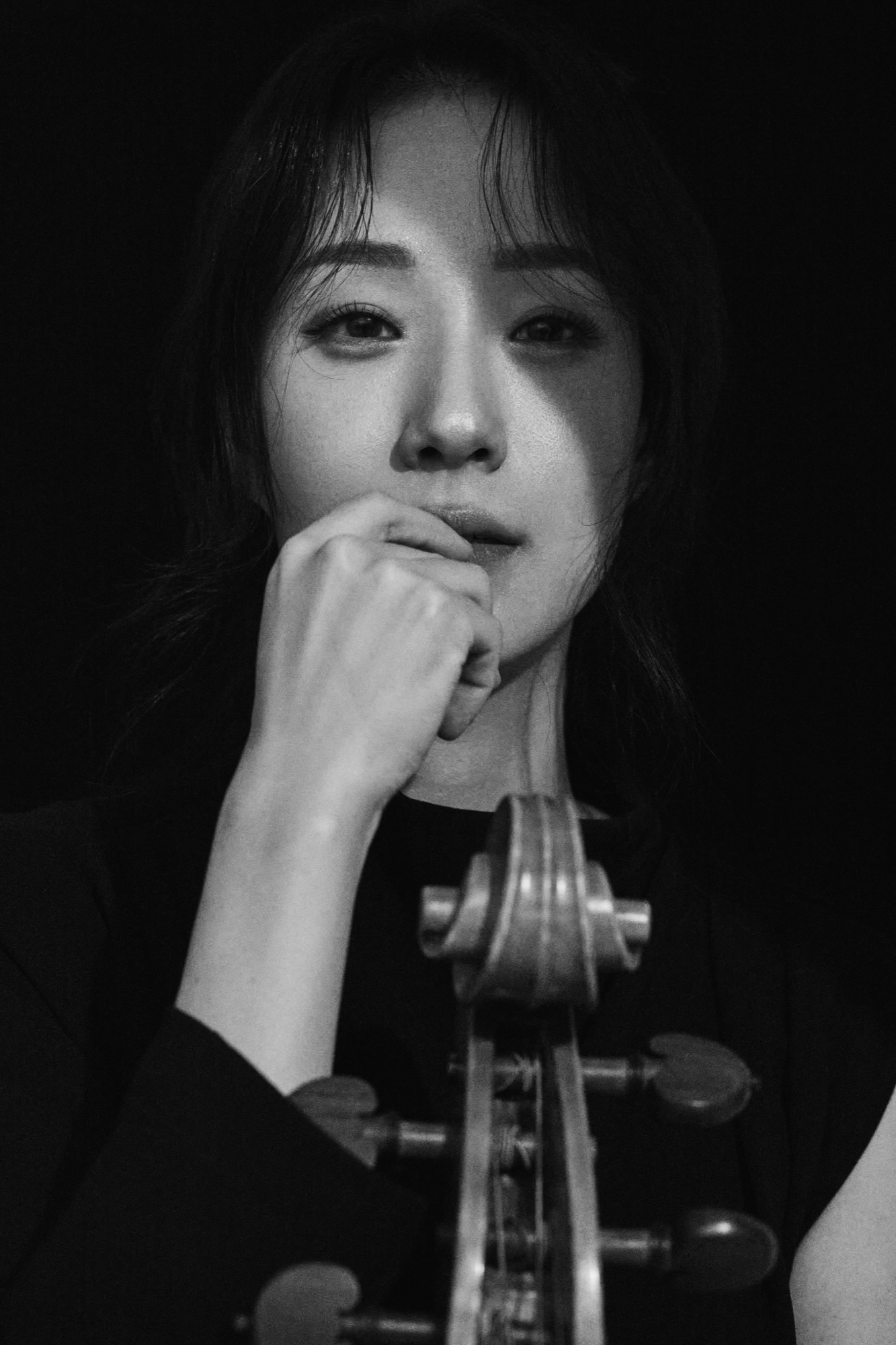 Cellist Hong Seung-ah